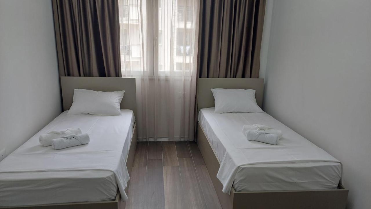 Amelja'S Apartment شكودر المظهر الخارجي الصورة